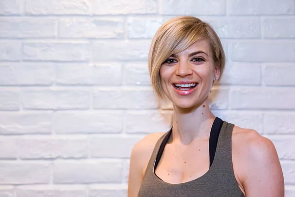 International Guest Victoria Roper